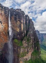 با تور مجازی از آبشار آنجل دیدن کنید