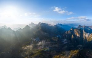 با تور مجازی به کوهستان هونگ‌ شان چین سفر کنید
