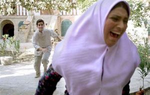 حواشی «خانه پدری»؛ توقیف یک فیلم به کشتن یک انسان می‌ماند