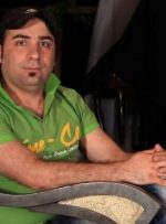 علیرضا رنجبر، هنرمند جوان تئاتر، بر اثر کرونا درگذشت