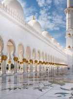 چرا مسجد شیخ زاید زیباترین مسجد امارات است؟