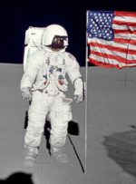 ۵۰ سال پیش: انسان بر ماه