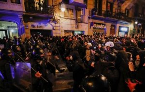 ادامه درگیری‌ها در اسپانیا – خبرآنلاین