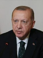 چرت زدن اردوغان حین تبریک عید قربان/عکس