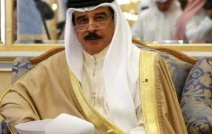 تحقیر بی‌سابقه شاه بحرین در سفر به امارات/عکس