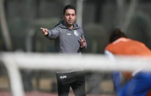 تست کرونای مربی استقلال مثبت شد تست کرونای مربی استقلال مثبت شد