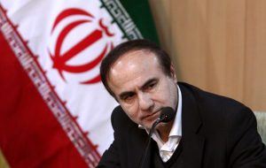 رایزنی برای کاهش عوارض مترتب بر صنعت بیمه را دنبال میکنیم رایزنی برای کاهش عوارض مترتب بر صنعت بیمه را دنبال میکنیم