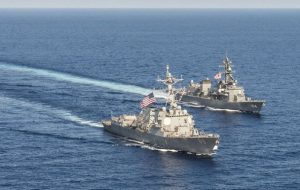رزمایش آمریکا و یونان در خلیج فارس