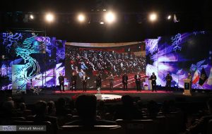 عصبانیت کیهان : جوایز جشنواره به آثار ضدمردمی اهدا شد/ به فیلمهای دفاع مقدس خیلی جایزه دادند! عصبانیت کیهان : جوایز جشنواره به آثار ضدمردمی اهدا شد/ به فیلمهای دفاع مقدس خیلی جایزه دادند!