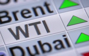 قیمت هر بشکه نفت برنت به بیش از ۶۲ دلار رسید