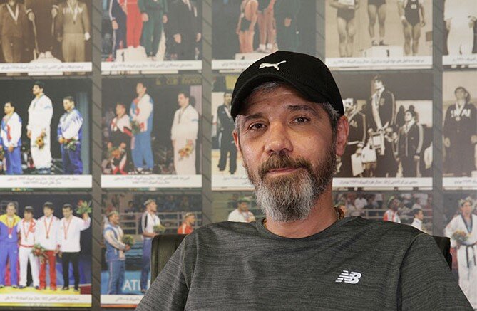 سی سال پس از مشت معروف وسط بازی دربی/منِ مجتبی محرمی می گویم قلعه نویی را سرمربی تیم ملی کنید