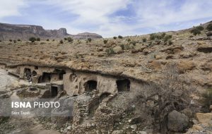 ایسنا – روستای صخره‌ای «میمند»