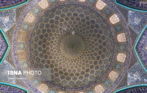 ایسنا – مسجد شیخ لطف الله