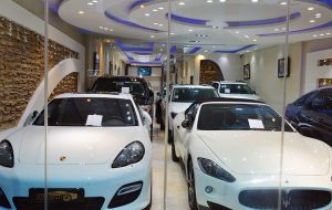 خودرو ۹.۵ میلیارد تومانی در بازار تهران/ آخرین قیمت خودروهای لاکچری