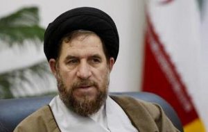 جلب اعتماد مردم؛ اولین رویکرد دولت در تقویت بازار سرمایه/ قدم بعدی ارائه آموزش‌ لازم به سهامداران خُرد است