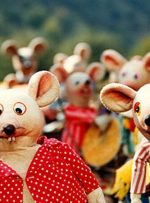 عکسی قدیمی از «شهر موش‌ها» در اینستاگرام عروسک‌گردان کلاه قرمزی