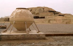 تپه ها و آثار تاریخی مادها در کجای ایران هستند؟