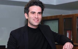 هوتن شکیبا از رکورددار ایرانی گینس می‌گوید که در گمنامی درگذشت