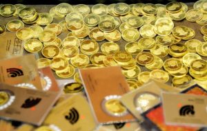 قیمت سکه، طلا و ارز ۱۴۰۰.۰۳.۱۵/ ربع سکه از ۴ میلیون تومان عقب نشست