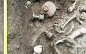 کشف محوطه ذوب آهن چند هزار ساله در یک روستای تاریخی