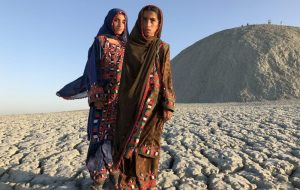 اطلس پوشاک مردم سیستان و بلوچستان گردآوری شد