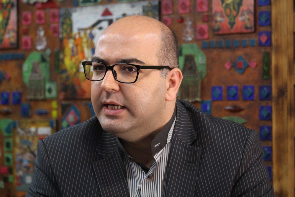 حسینی: هدف کشاندن ایران به جنگ اوکراین است/ مواضع اشتباه بستر اتهامات را فراهم کرد