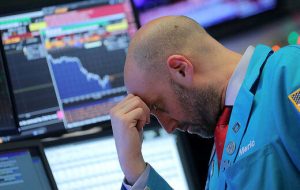 سقوط بازارهای سهام آمریکا برای سومین روز متوالی