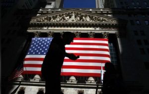 نزدیک شدن شاخص‌ های سهام آمریکا به سطوح رکوردی