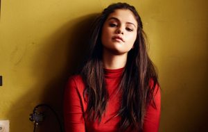 کارگردانی Dollhouse به اما تمی سپرده شده است