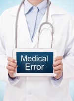 اشتباهات پزشکی؛ خطا یا جرم؟