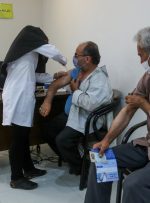 ویدئو / واکسیناسیون افراد ۵۵ سال به بالا در مشهد