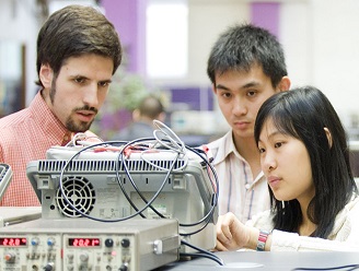 تحصیل مهندسی الکترونیک