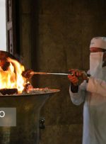تغذیه آتش ۱۵۰۰ ساله زرتشتیان یزد در روزهای کرونایی + ویدئو و عکس