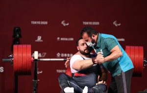 رستمی اولین مدال طلای ایران را کسب کرد