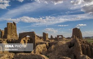 «قلعه عمرانی گناباد» مصداق سازگاری با طبیعت