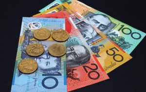 دلار استرالیا در معرض خطر به دلیل احساسات بازار پس از اظهار نظر پاول
