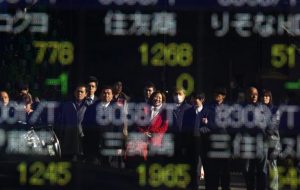 شاخص Nikkei 225 و Hang Seng در حالت محتاطانه پس از یک جلسه متلاطم در ایالات متحده