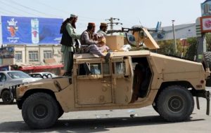 آیا آمریکا تسلیحاتش را به طالبان هدیه داده است؟