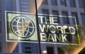 برآورد بانک جهانی از رشد اقتصادی ایران
