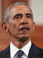 ببینید | شوخی عجیب «باراک اوباما» با «جو بایدن» در کاخ سفید