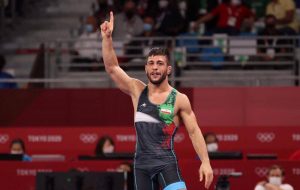 رضا اطری حریف کشتی گیر روس نشد