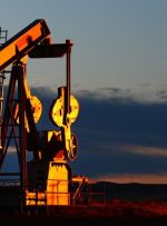 روند افزایشی نفت خام با افزایش خطرات کووید -19 متوقف می شود