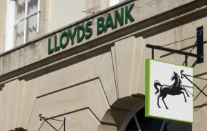 شرکت خدمات مالی چند میلیارد دلاری Lloyds به دنبال استخدام کارشناس ارز دیجیتال است-اخبار بیت کوین نیوز