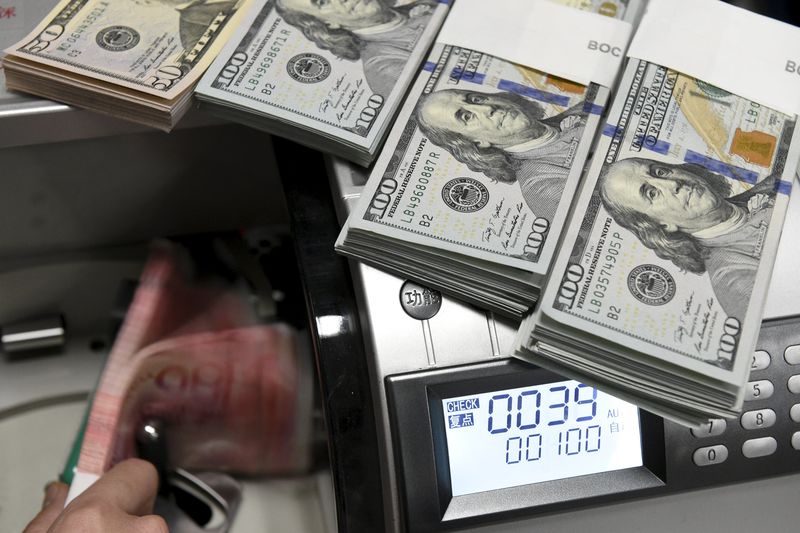 کاهش ارزش دلار در آستانه انتشار CPI آمریکا؛  افزایش ین در انتصاب اوئدا