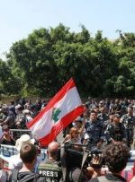 واکنش میقاتی به یورش لبنانی‌های خشمگین به منزلش/ معترضان:عکار را نمایندگانش به آتش کشیدند