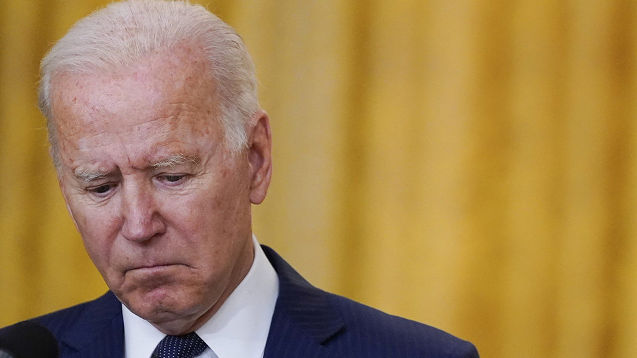 بحران اقتصادی افغانستان: هیچ کس پول ندارد پس از تصرف دارایی های بانک مرکزی آمریکا توسط بانکدار افغان