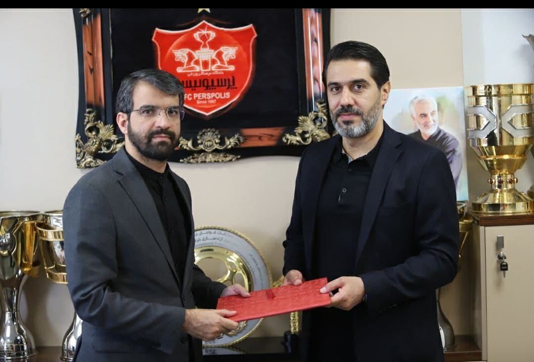 پیروانی هم در پرسپولیس ماندنی شد/عکس