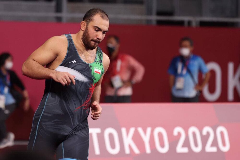 جواب کری استیونسون را روی تشک می‌دهم