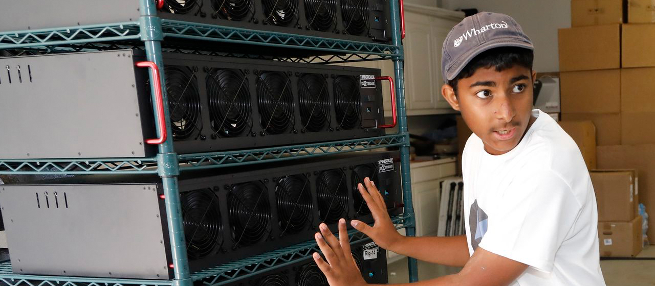 برادر و خواهر 14 و 9 ساله Duo با ماهی 30 دلار در ماه استخراج رمزنگاری با انرژی تجدیدپذیر انجام می دهند.