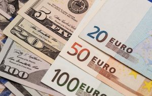 EUR/USD تا پایان سال 2023 به 1.13 برسد – Wells Fargo